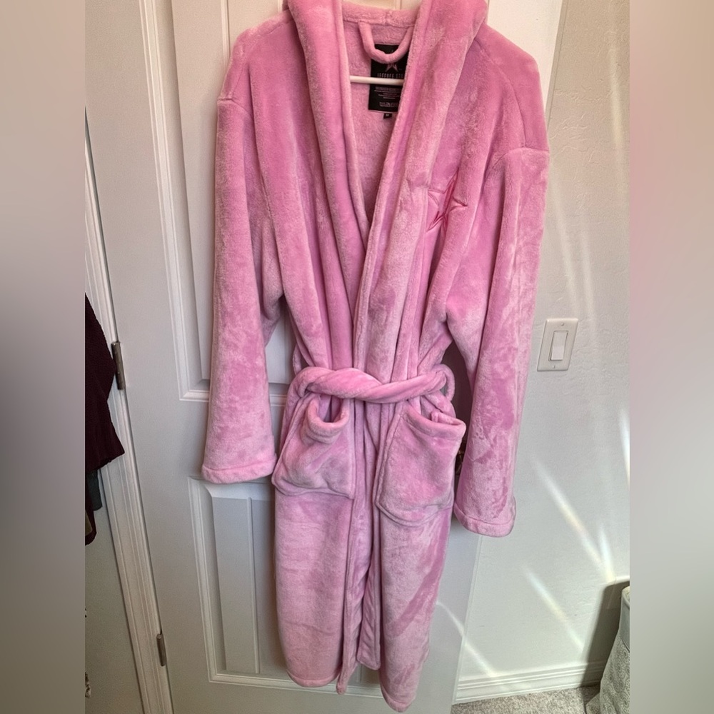 Jeffree Star pink plush robe